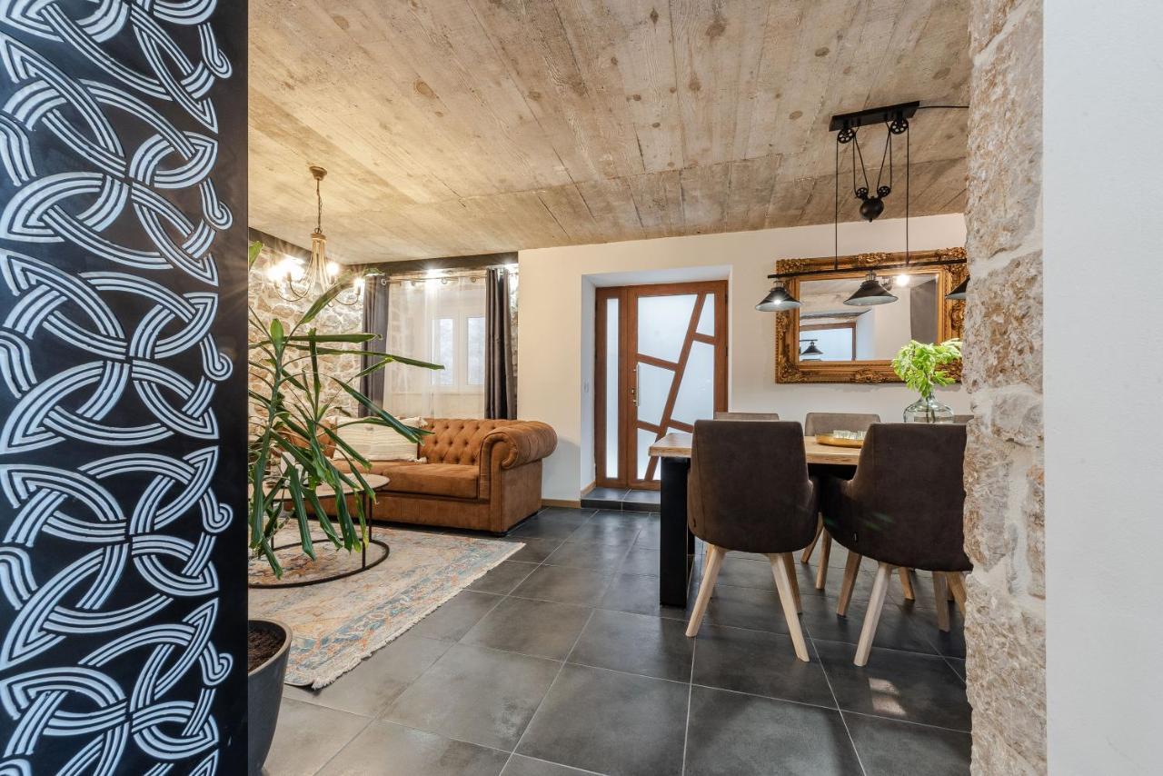 Villa Planita Dalmacija Novigrad  المظهر الخارجي الصورة
